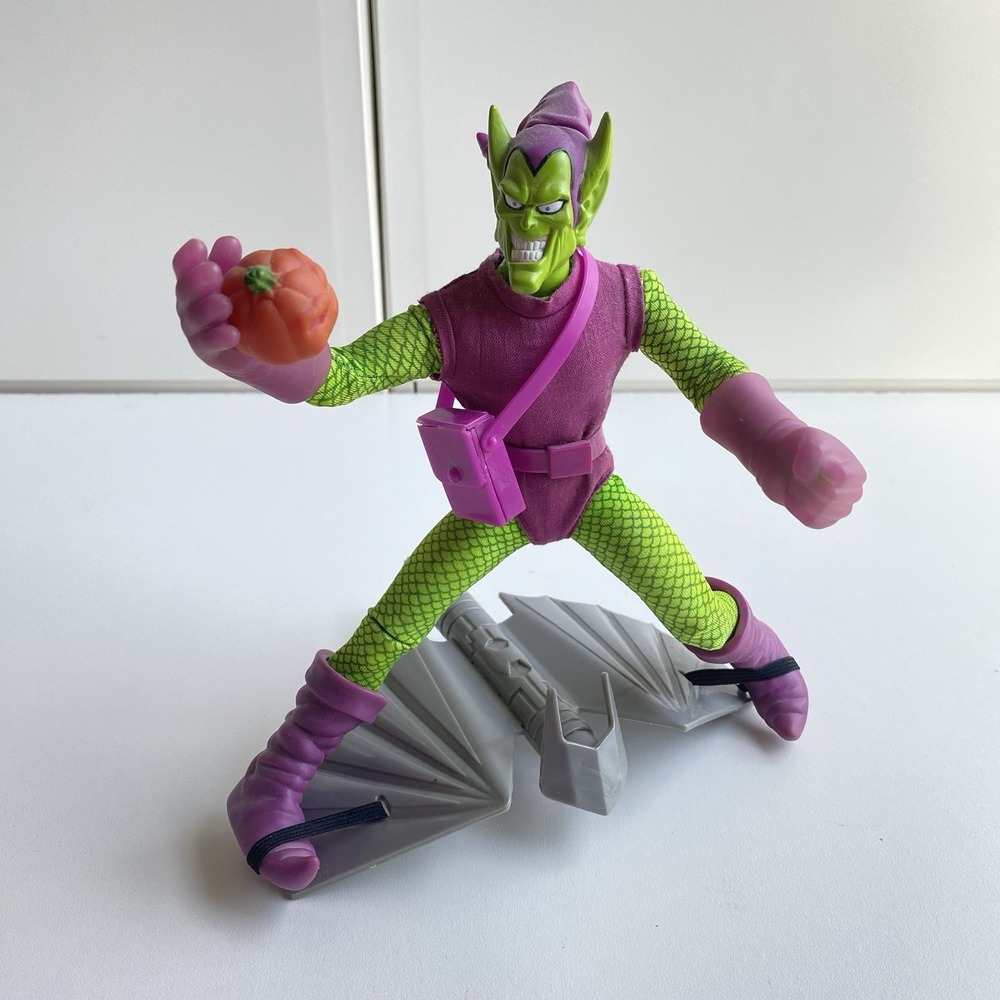 VTG Spider-Man Villain Green Goblin Famous Cover Marvel  Action Figure‎ Toy Biz
